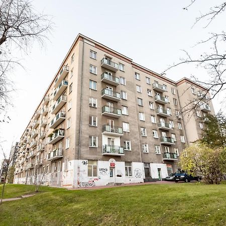 Ochota Sunny Apartment Варшава Екстер'єр фото
